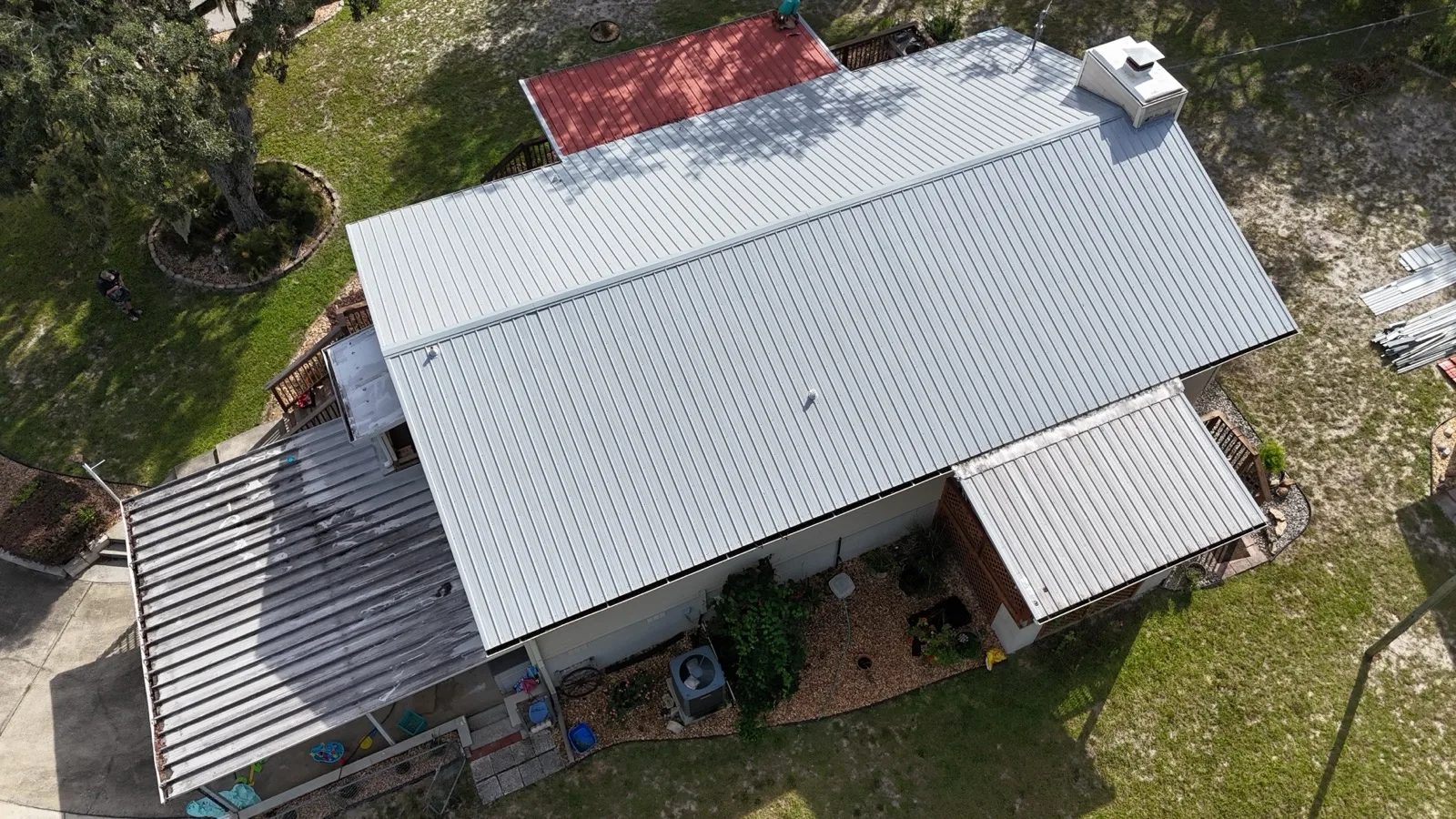 Completed metal roof replacement on a Central Florida home